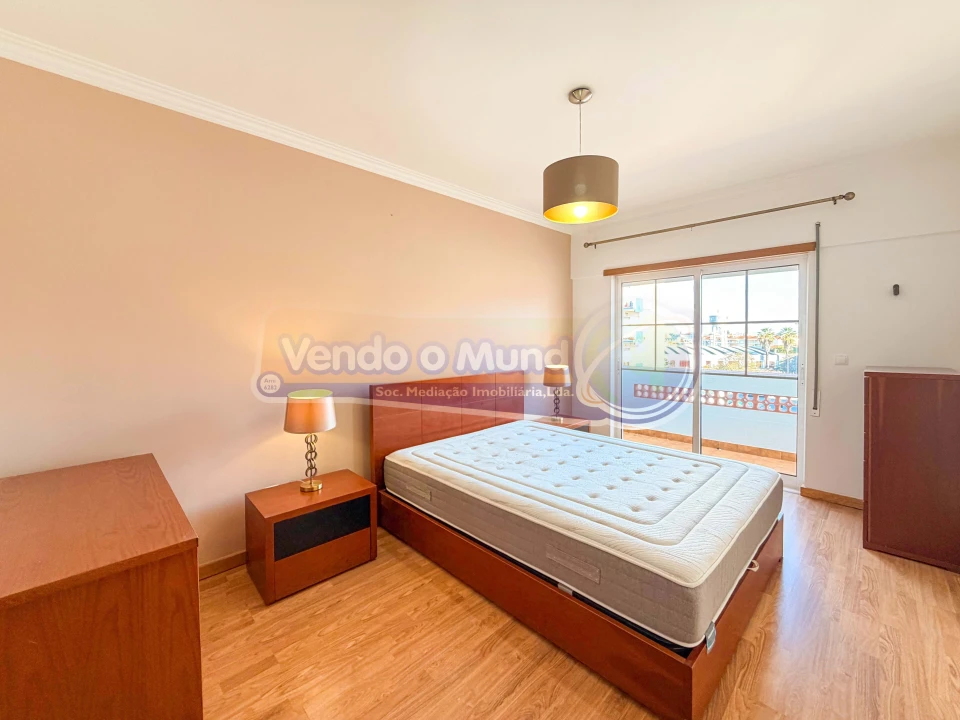 Apartamento T3 para Venda em Benavente Foto 19