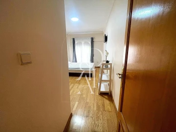 Apartamento T3 para Arrendamento férias em Carnaxide e Queijas