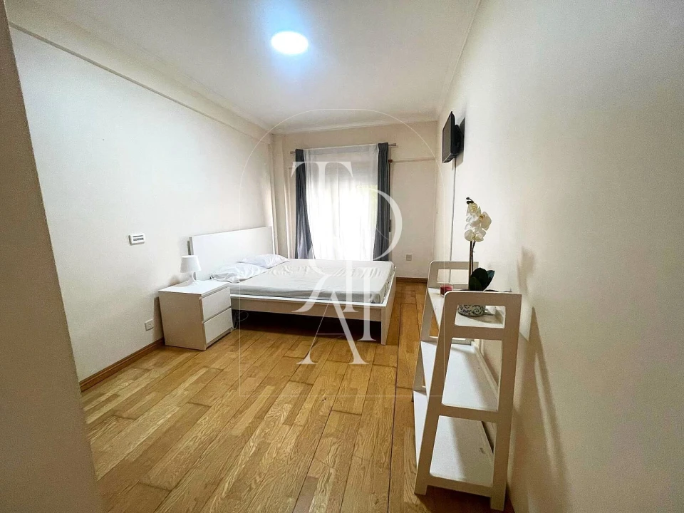 Apartamento T3 para Arrendamento férias em Carnaxide e Queijas Foto 15