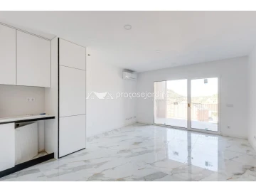 Apartamento T1 para Venda em Caranguejeira