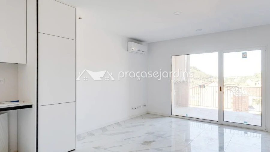 Apartamento T1 para Venda em Caranguejeira