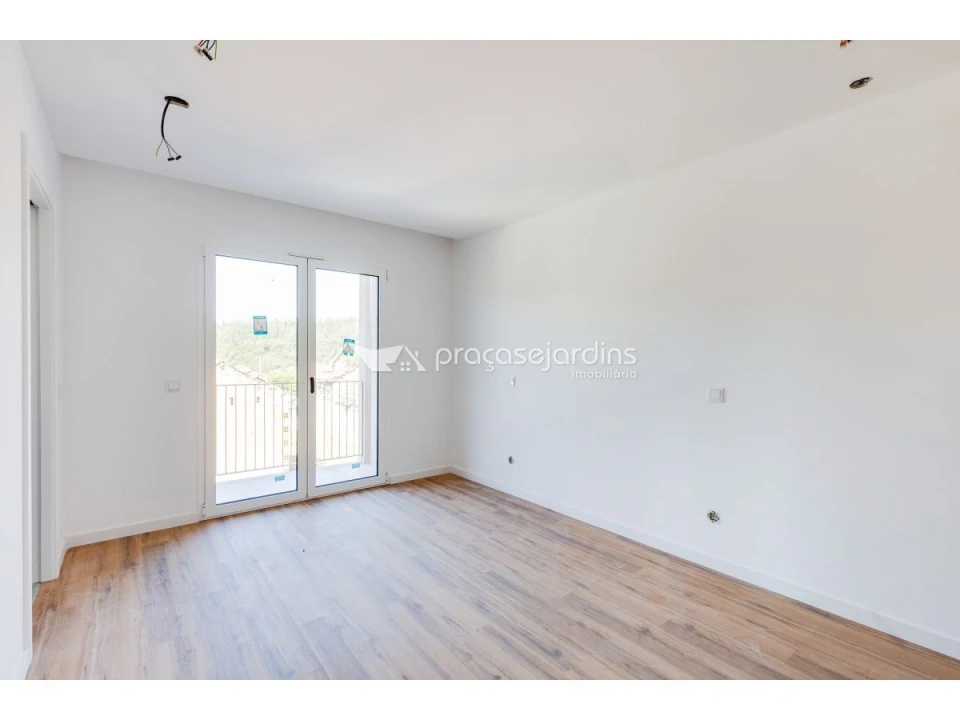 Apartamento T3 para Venda em Caranguejeira Foto 8