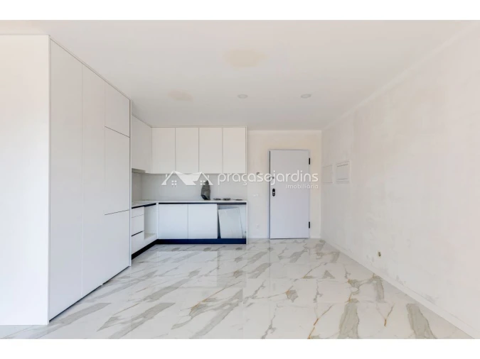Apartamento T3 para Venda em Caranguejeira Foto 3