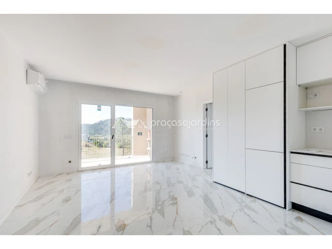 Apartamento T3 para Venda em Caranguejeira Foto 2