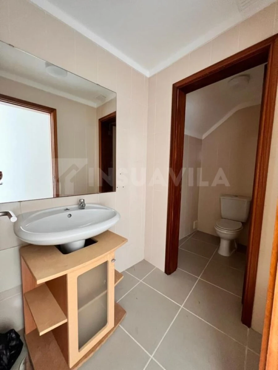 Loja para Arrendamento em Caminha (Matriz) e Vilarelho Foto 8