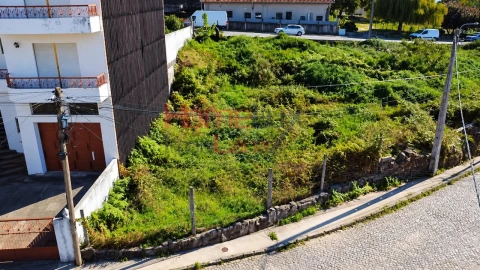Terreno para Venda em Baguim do Monte (Rio Tinto)