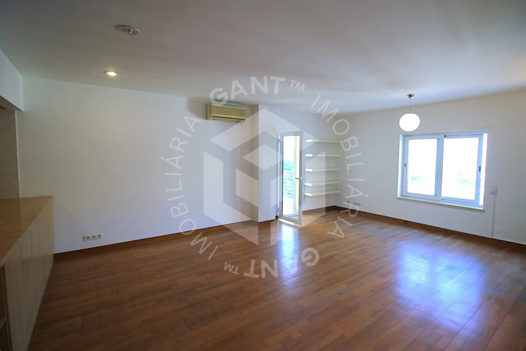 Apartamento T1 para Arrendamento em Costa da Caparica Foto 7