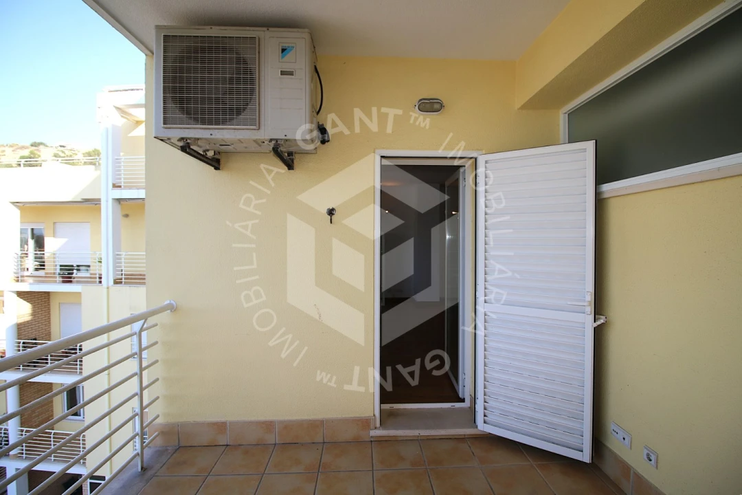 Apartamento T1 para Arrendamento em Costa da Caparica Foto 10