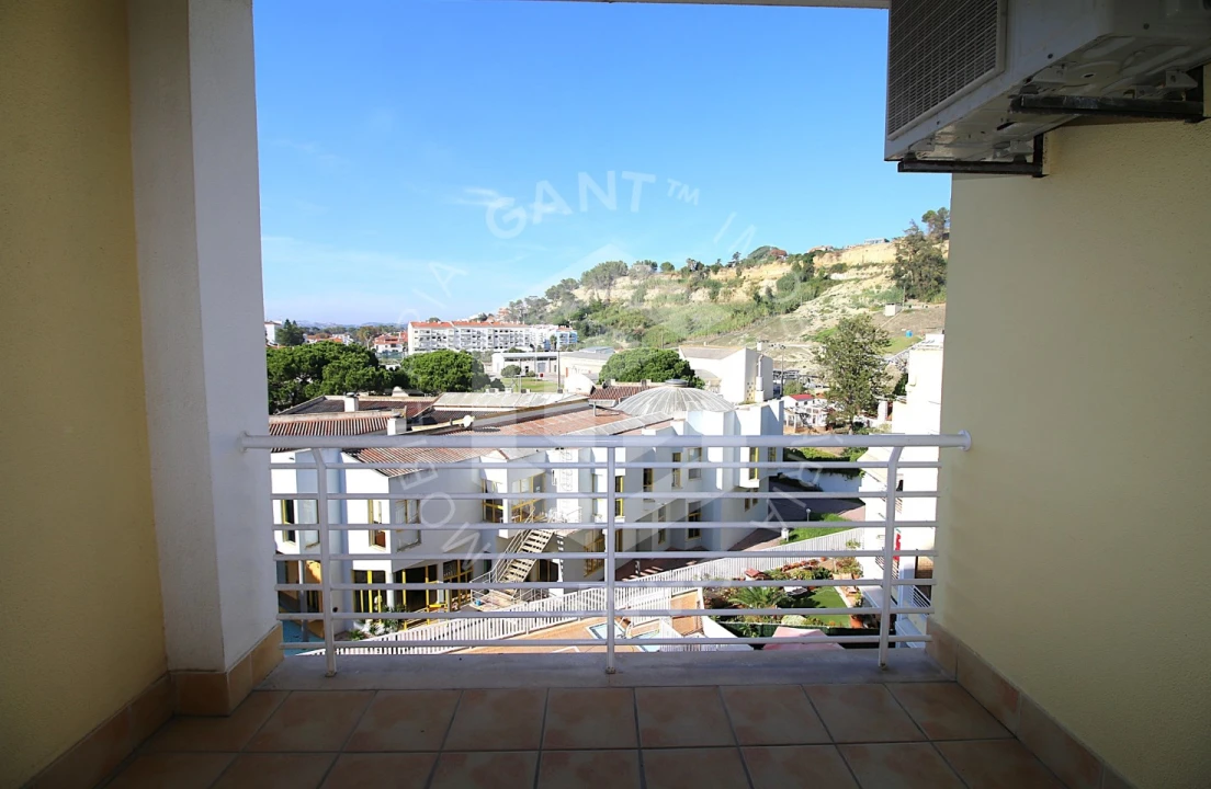 Apartamento T1 para Arrendamento em Costa da Caparica Foto 12