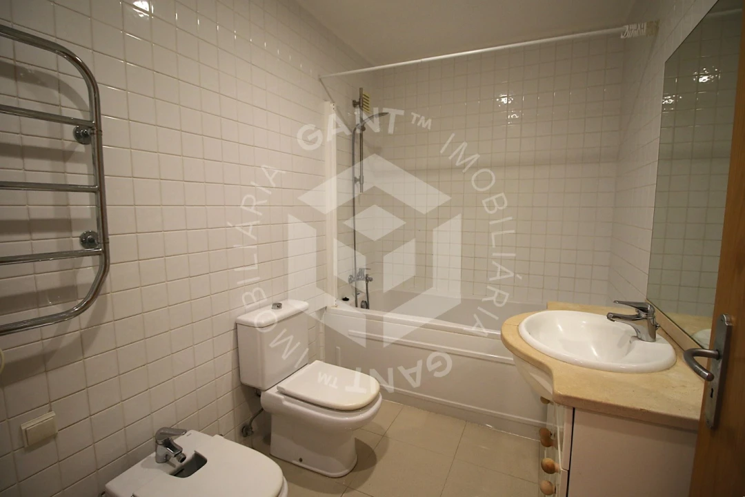 Apartamento T1 para Arrendamento em Costa da Caparica Foto 19