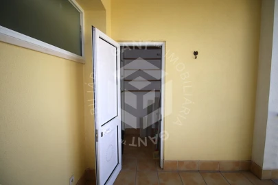 Apartamento T1 para Arrendamento em Costa da Caparica