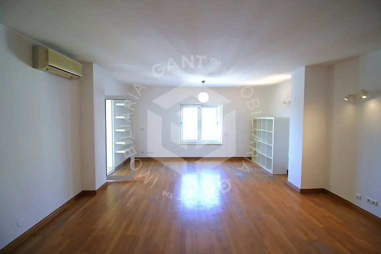 Apartamento T1 para Arrendamento em Costa da Caparica Foto 6