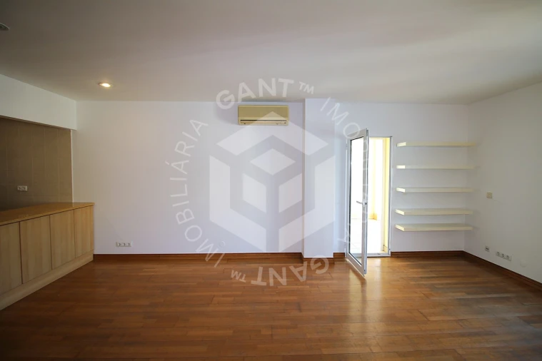 Apartamento T1 para Arrendamento em Costa da Caparica Foto 8