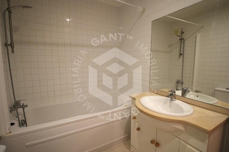 Apartamento T1 para Arrendamento em Costa da Caparica Foto 18