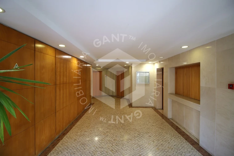 Apartamento T1 para Arrendamento em Costa da Caparica Foto 42