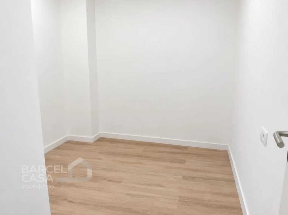 Apartamento T2 para Venda em Vila Nova de Famalicão e Calendário Foto 11