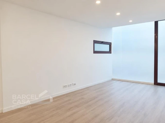 Apartamento T2 para Venda em Vila Nova de Famalicão e Calendário Foto 3