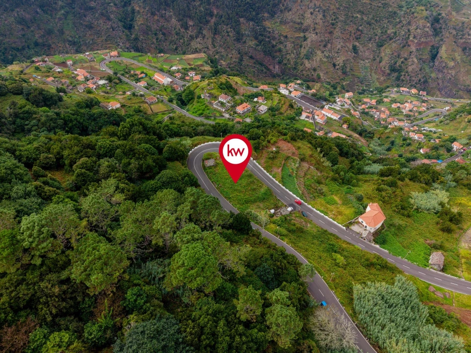 Terreno para Venda em Ribeira da Janela Foto 6