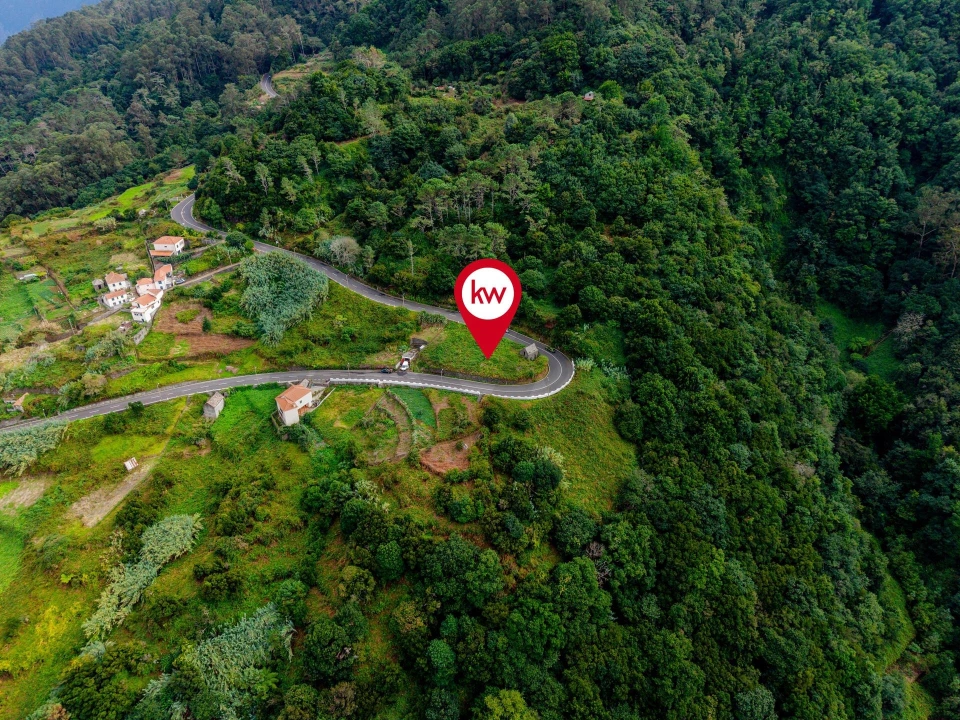 Terreno para Venda em Ribeira da Janela Foto 11