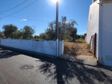 Terreno para Venda em São Facundo e Vale das Mós