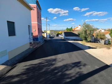 Terreno para Venda em São Facundo e Vale das Mós