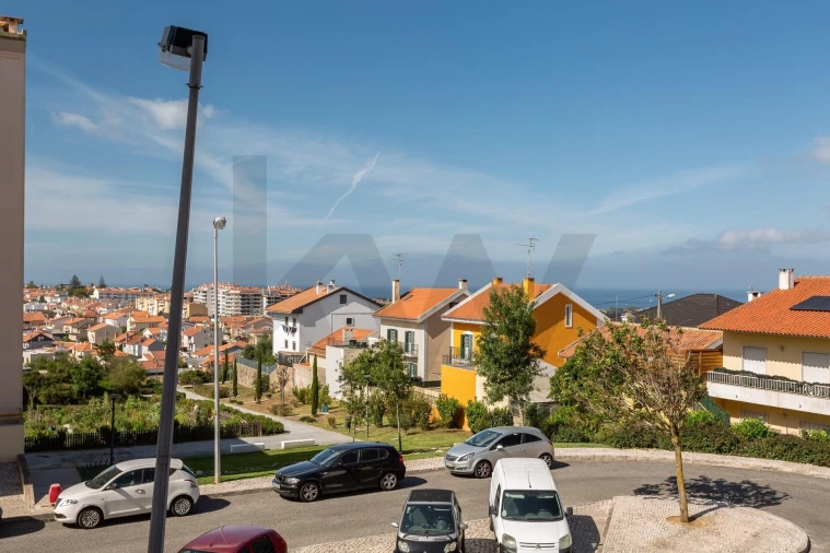 Apartamento T1 para Arrendamento em São Domingos de Rana Foto 35