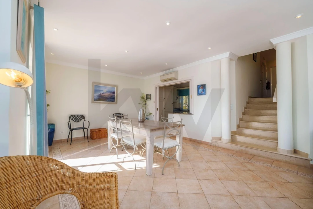 Apartamento T2 para Venda em Almancil Foto 7