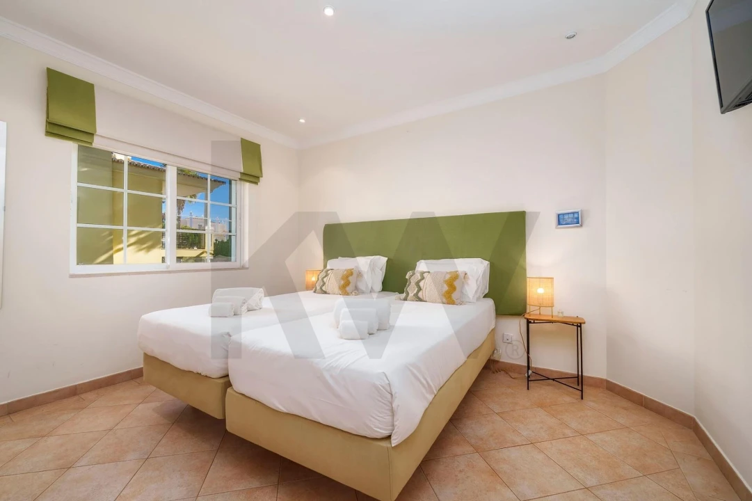 Apartamento T2 para Venda em Almancil Foto 20