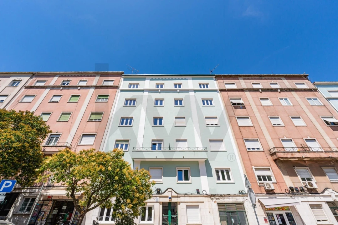 Apartamento T2 para Venda em Penha de França Foto 4