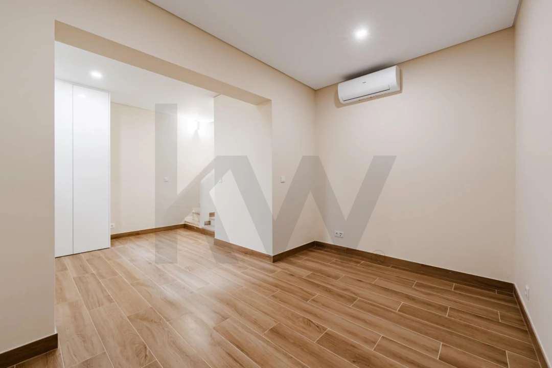 Apartamento T2 para Venda em Penha de França Foto 33