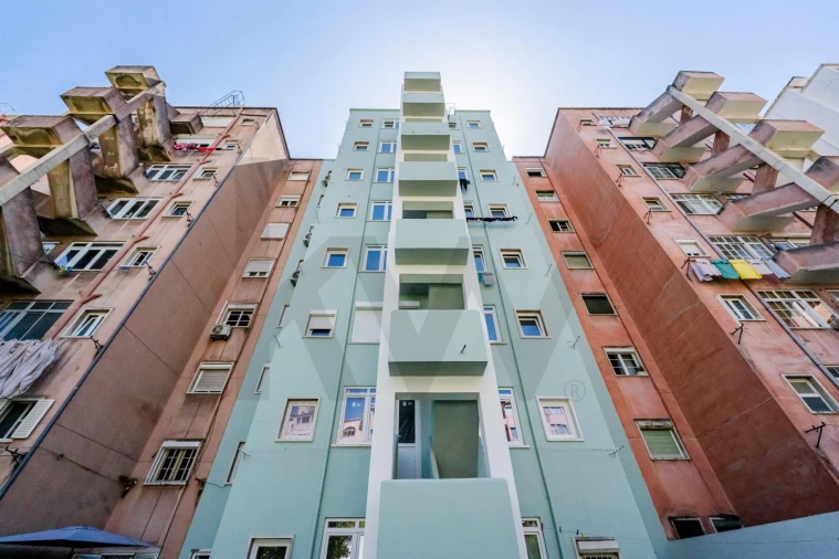 Apartamento T2 para Venda em Penha de França Foto 6