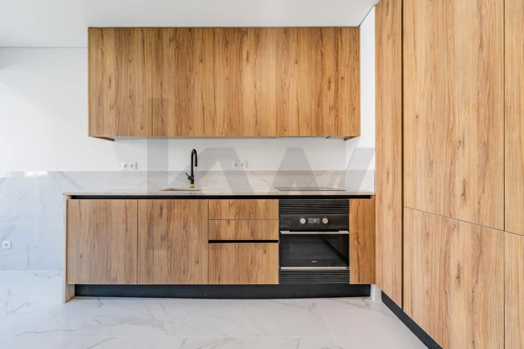 Apartamento T2 para Venda em Penha de França Foto 2