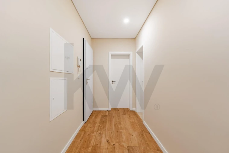 Apartamento T2 para Venda em Penha de França Foto 24