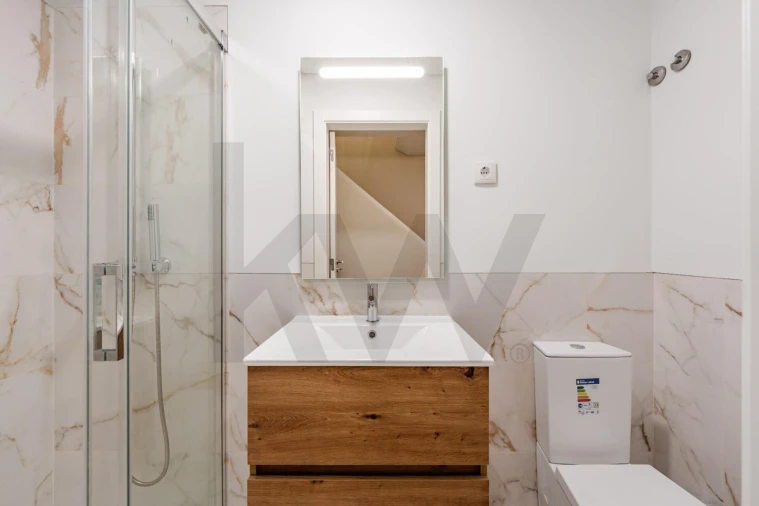 Apartamento T2 para Venda em Penha de França Foto 34