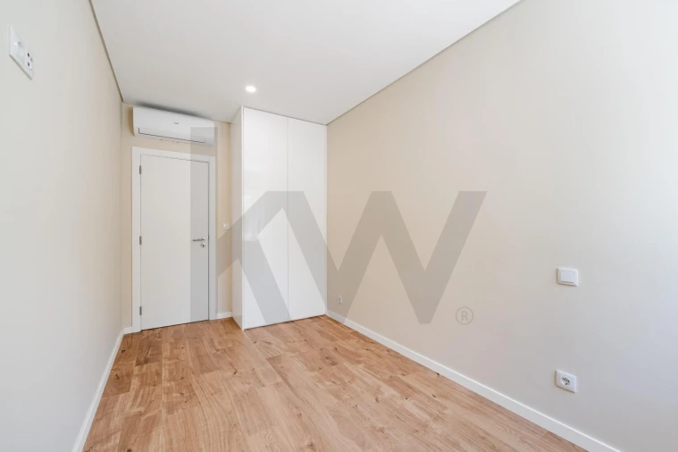 Apartamento T2 para Venda em Penha de França Foto 10