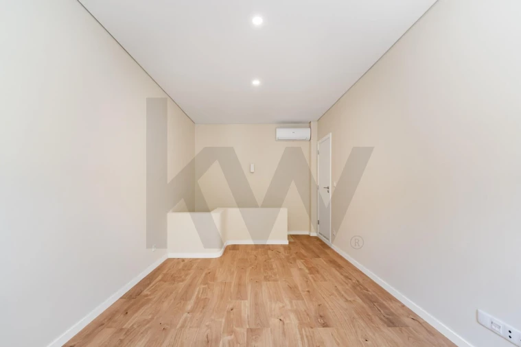 Apartamento T2 para Venda em Penha de França Foto 28