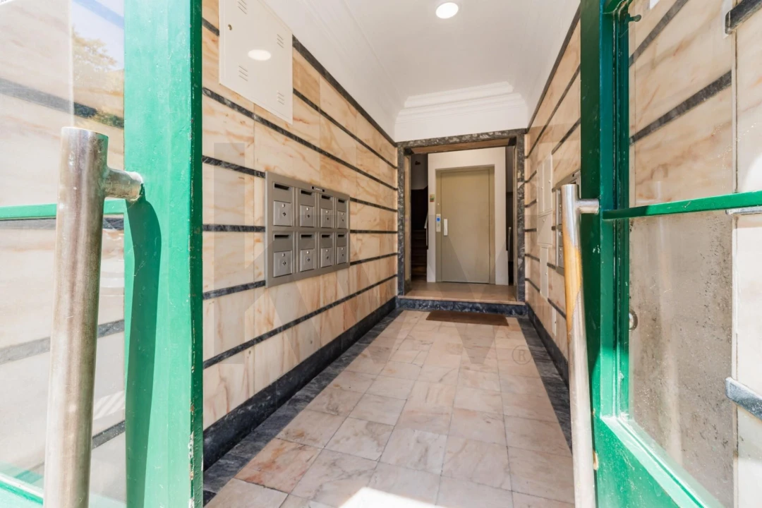 Apartamento T2 para Venda em Penha de França Foto 7