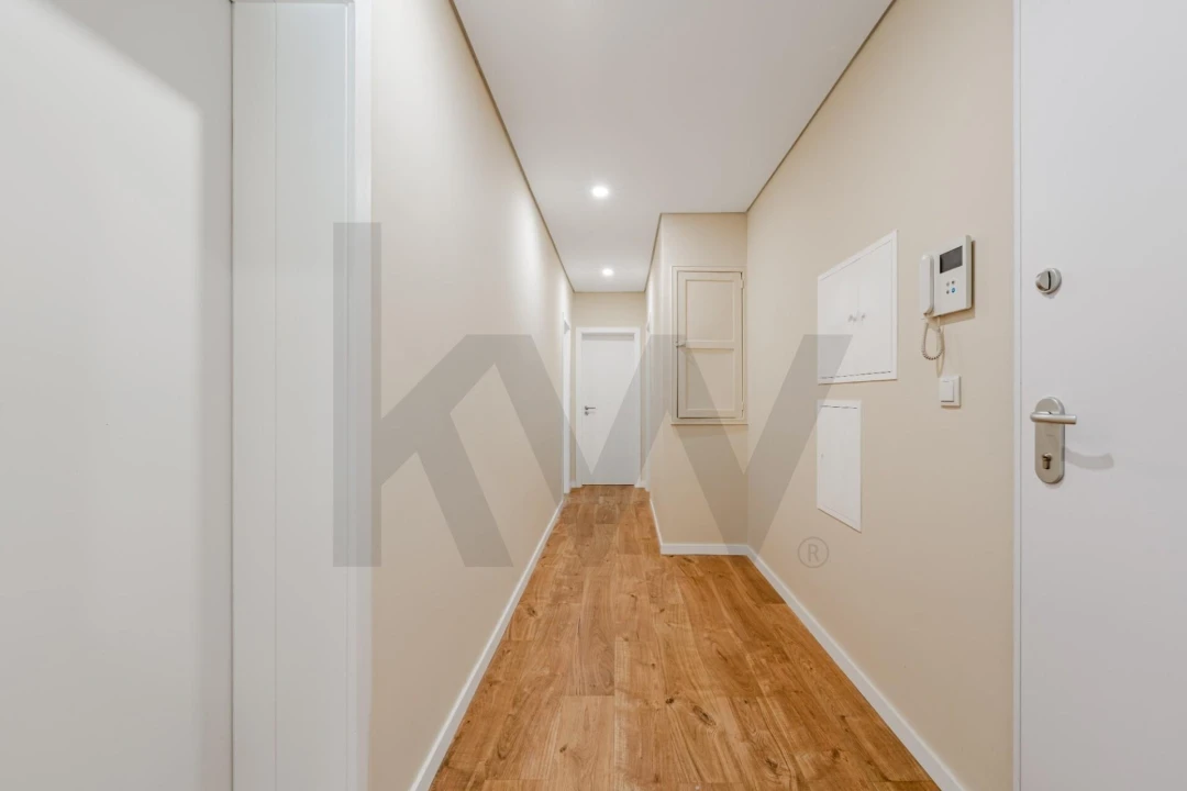 Apartamento T2 para Venda em Penha de França Foto 23