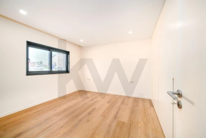 Apartamento T1 para Venda em Gandra