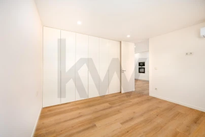 Apartamento T1 para Venda em Gandra