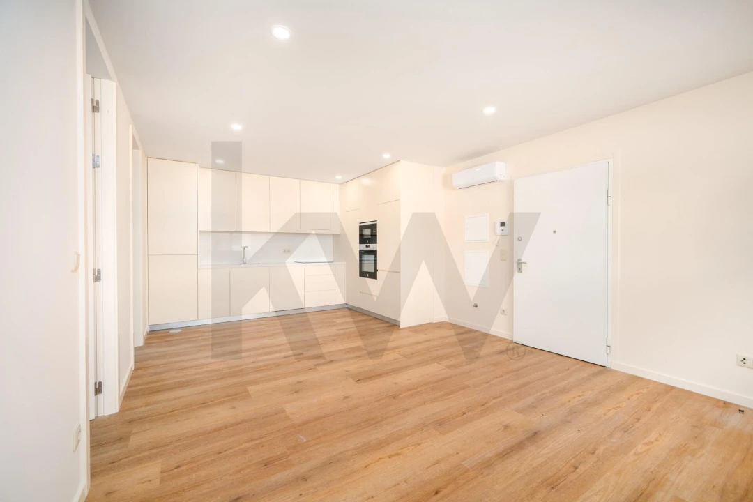 Apartamento T1 para Venda em Gandra Foto 3
