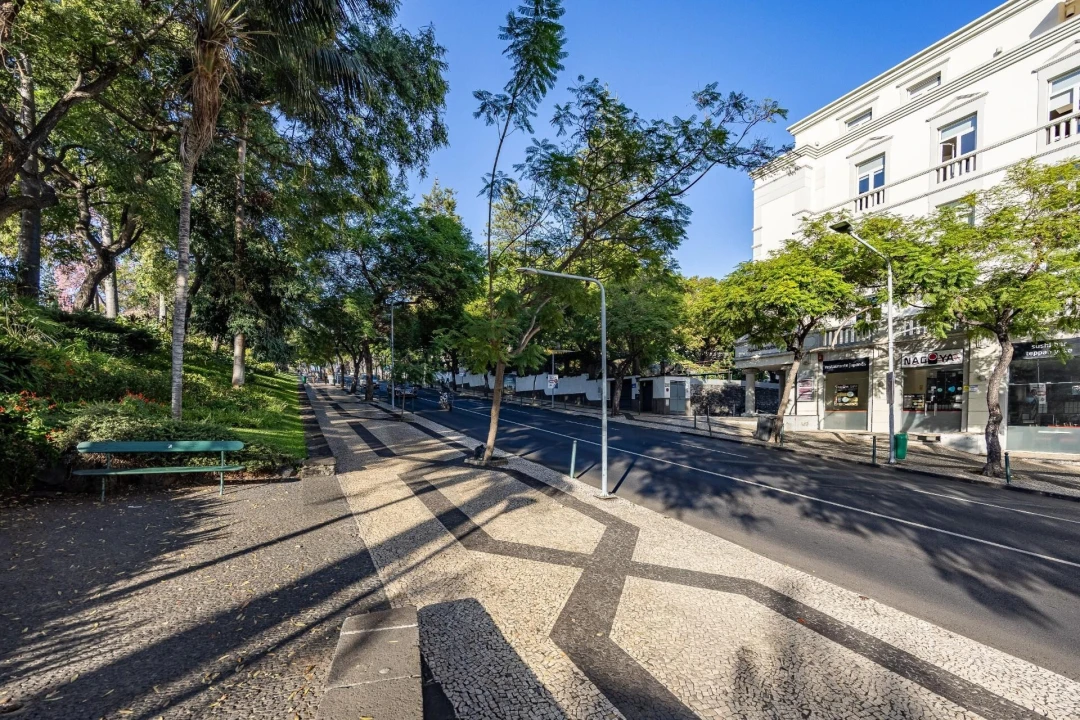 Garagem para Venda em Funchal (Se) Foto 4