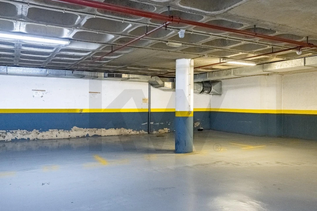 Garagem para Venda em Funchal (Se) Foto 9
