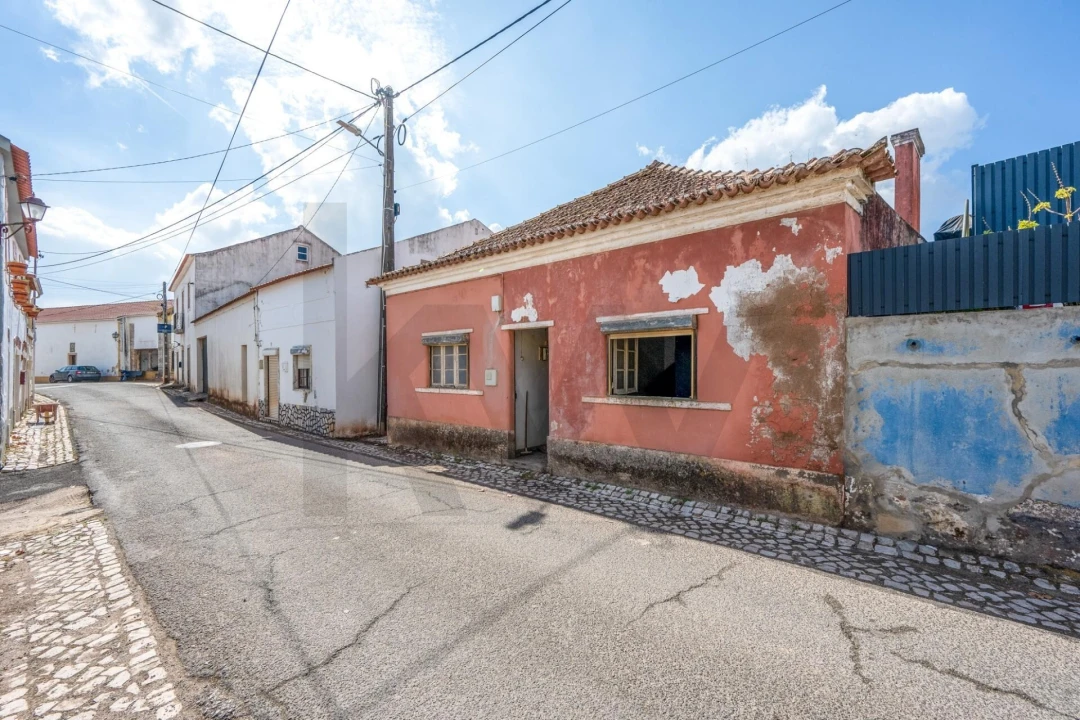 Moradia T3 para Venda em Lamas e Cercal Foto 2