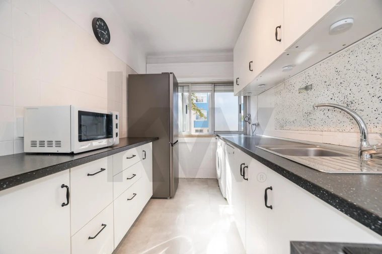 Apartamento T3 para Venda em Algés, Linda-A-Velha e Cruz Quebrada-Dafundo Foto 6