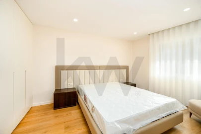 Apartamento T1 para Venda em Gandra