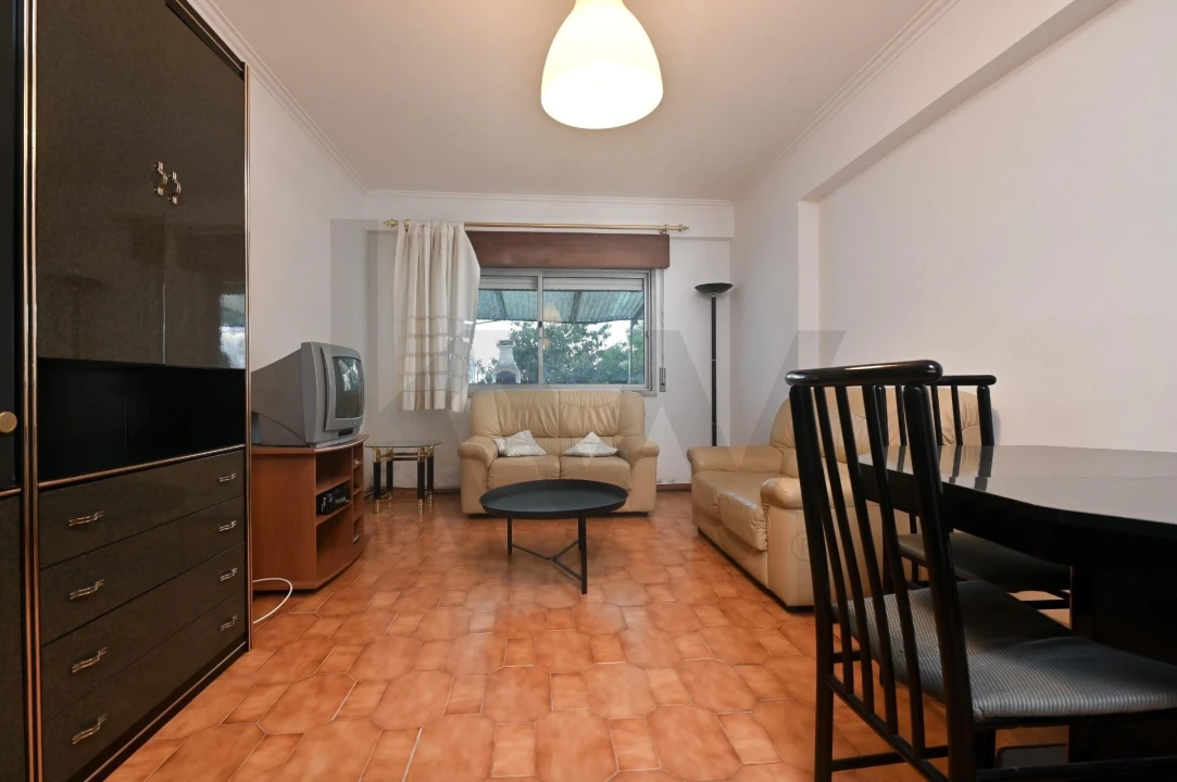 Apartamento T2 para Venda em Massamá e Monte Abraão Foto 11