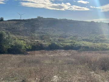 Terreno para Venda em Enxara do Bispo, Gradil e Vila Franca do Rosário