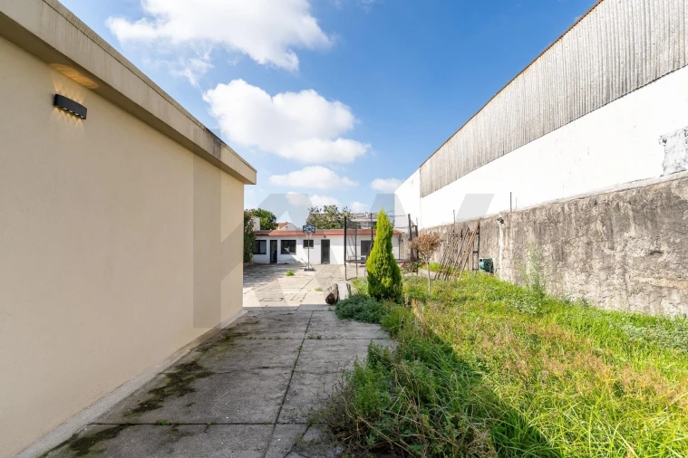 Moradia T4 para Venda em São Mamede de Infesta e Senhora da Hora Foto 45