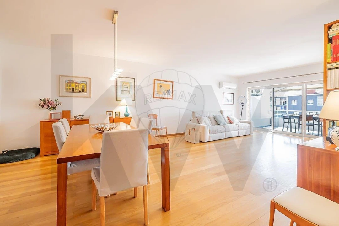 Apartamento T3 para Venda em Algés, Linda-A-Velha e Cruz Quebrada-Dafundo Foto 6
